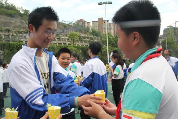 广元：普特融合手拉手 共享蓝天度时光