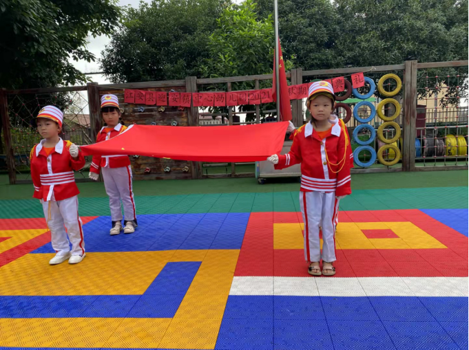 万物可爱 向阳而生——江安县迎安镇中心幼儿园举行开学典礼