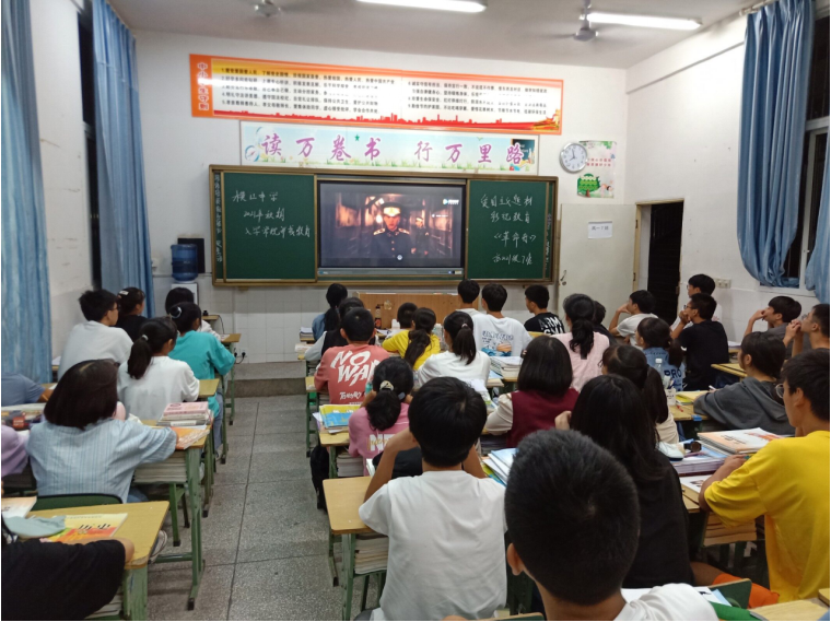 宜宾市叙州区横江中学校开展一年级新生入学常规教育活动